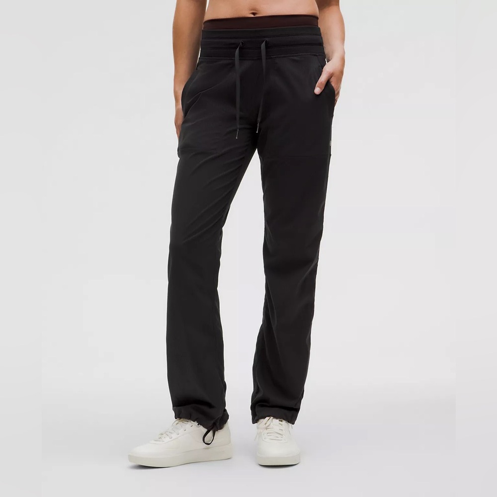 Lululemon Dance Studio Mid-Rise Pant Regular Size 8 Seldom Worn